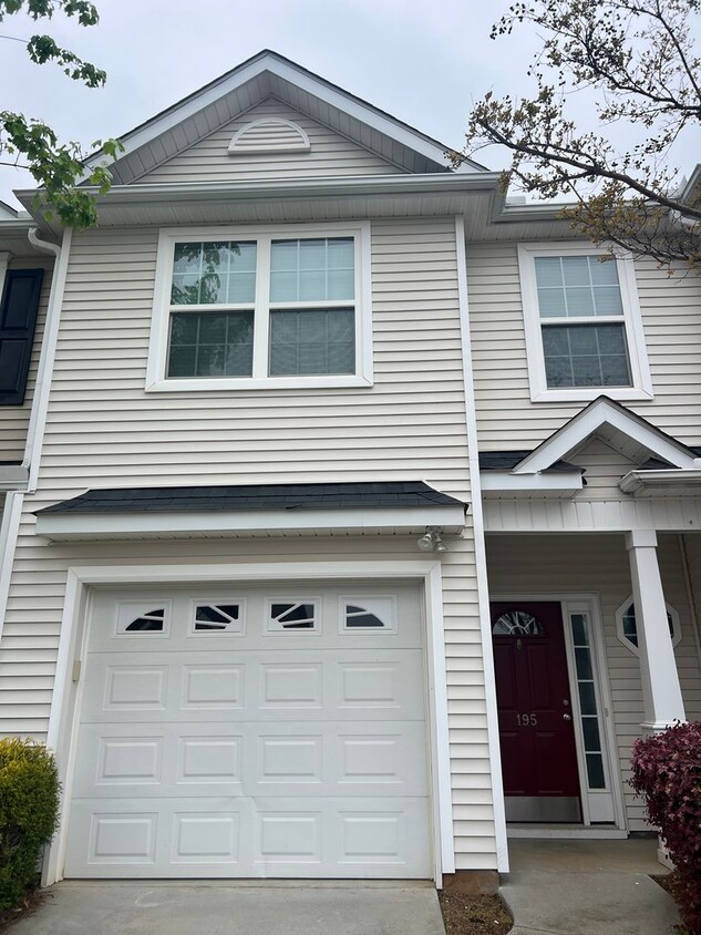 3/2 Condo in Gated Community near Downtown... - 3/2 Condo in Gated Community near Downtown...