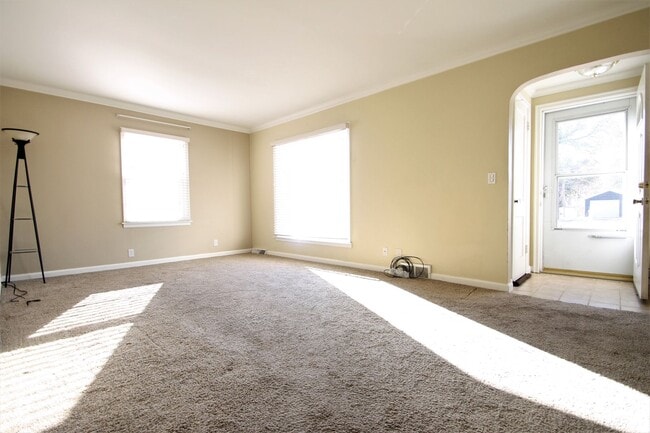 Photo - 3 Bedroom / 2 Bath Home! | Omaha, Ne