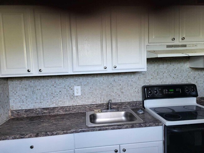 Photo - 720 47th St Unit 1