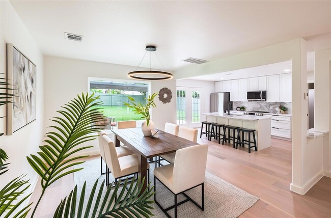 Photo - 11224 Pickard Ln
