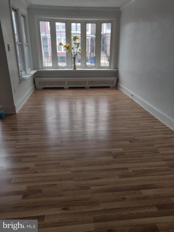 Photo - 7131 Louise St