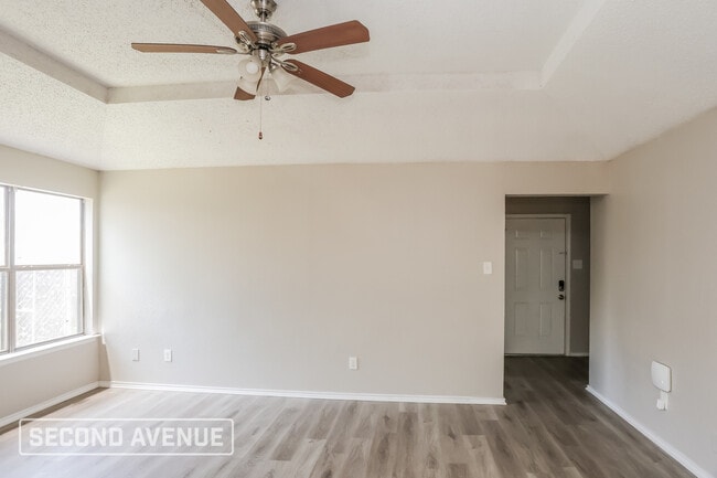 Photo - 1340 Cy Blackburn Cir