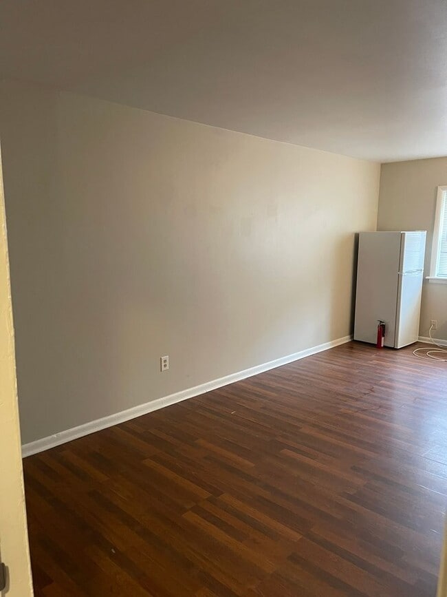 2612 #7 Kecoughtan Road