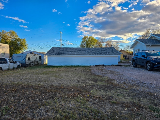 Photo - 517 E New York St