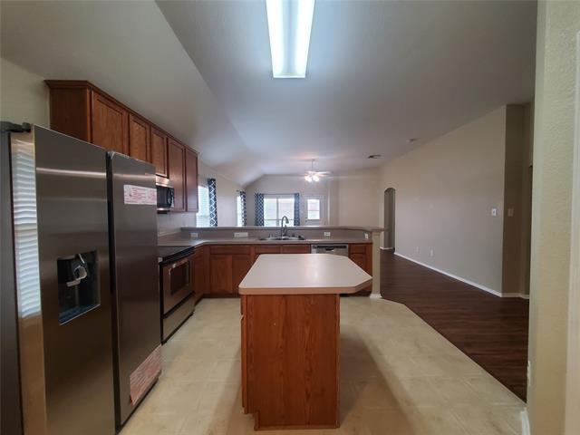 Photo - 2817 Bentwood Way
