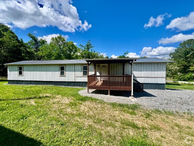 Building Photo - 1012 Ross Ln Rental