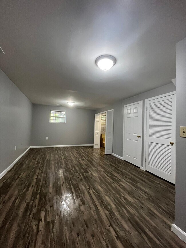 Photo - 4674 Mews Dr