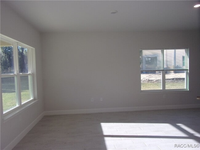 Photo - 219 Bittern Lp