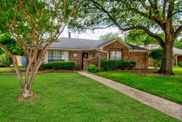 Building Photo - 1410 Flameleaf Dr