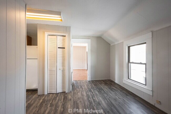 Photo - 918 S Bell St Unit 2