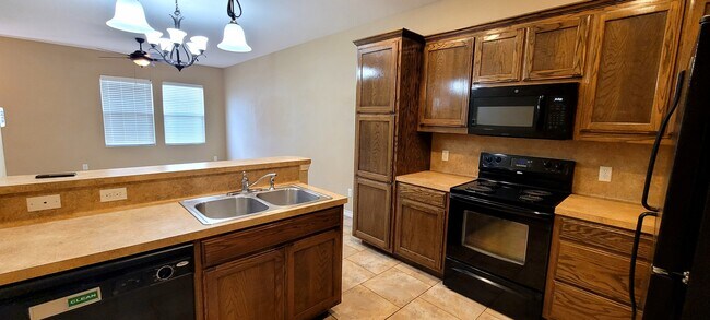 Photo - 7252 Mansions Dr