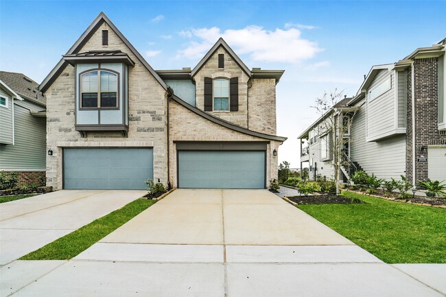 Building Photo - 21131 Medina River Dr