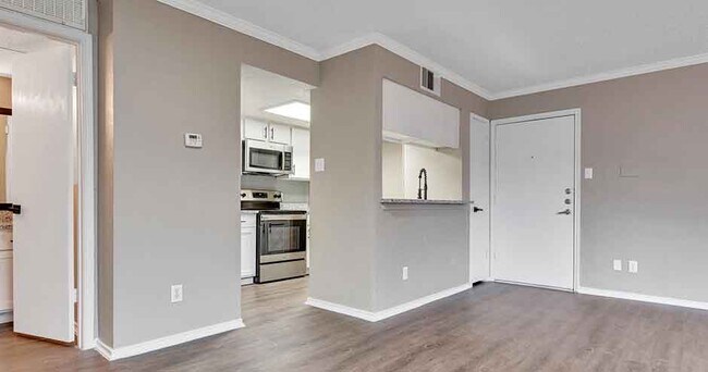 Westmount at River Park Apartments