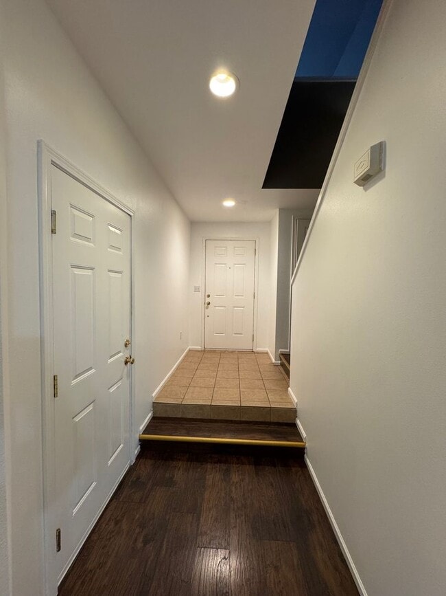 Photo - Gated 2 beds 2.5 baths townhome in Ashburn...