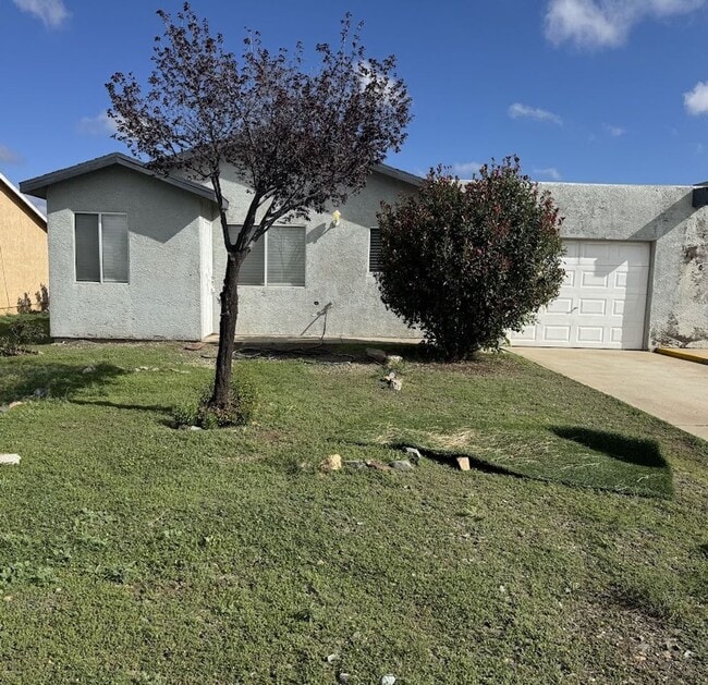 Building Photo - 17150 E Roadrunner Rd Unit B - 17150 E Roadrunner Rd