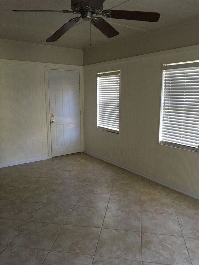 Photo - 3818 Leane Dr