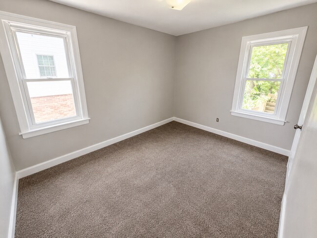 Beautiful Flat Section 8 Accepted