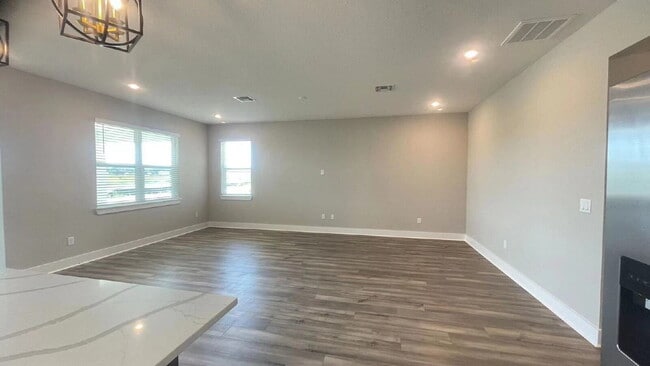 Photo - 13741 Green Hammock Pl
