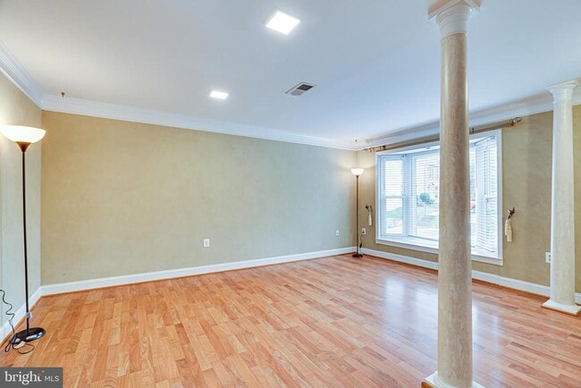Photo - 5708 Heritage Crossing Ct
