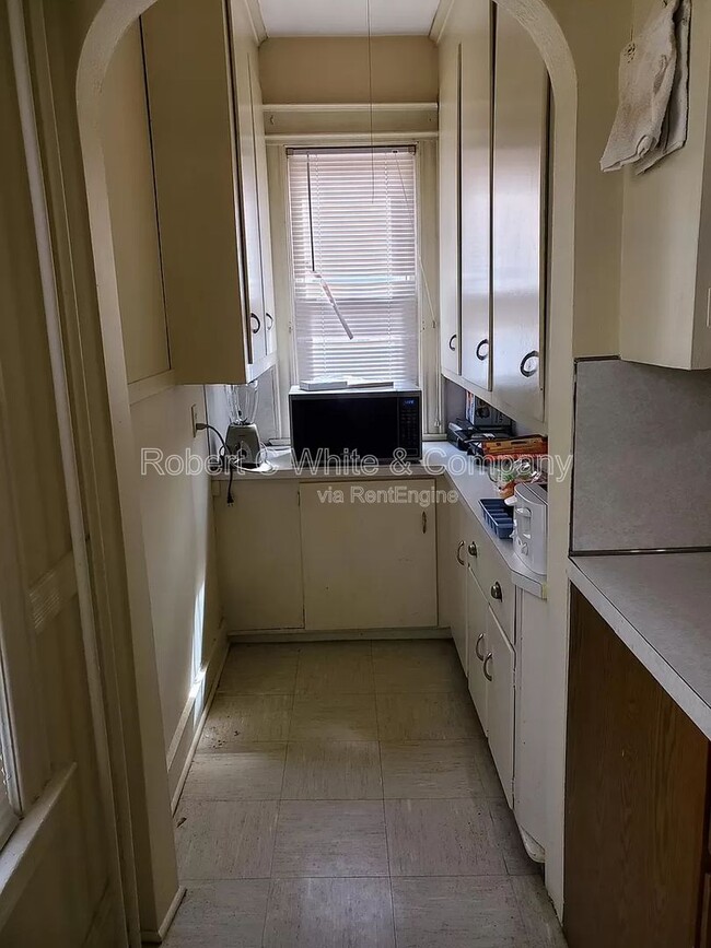 Photo - 137 Liberty St Unit 1