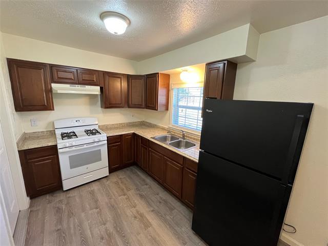 Photo - 10135 Kittyhawk Ln