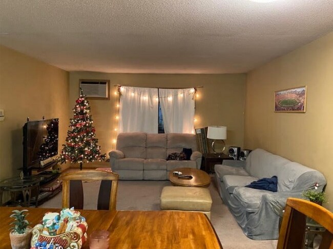 Photo - 216 West Ave Unidad 216