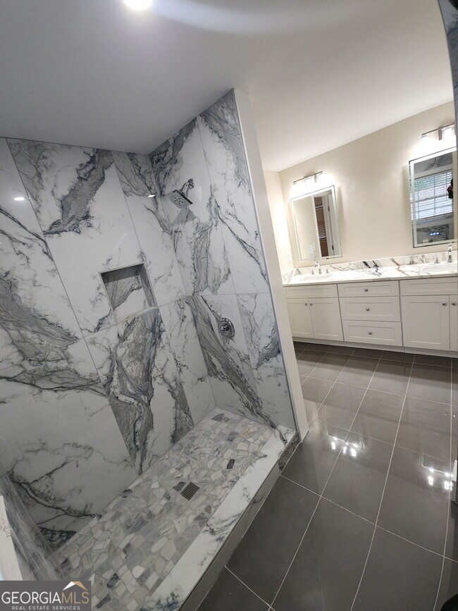 Photo - 5170 Lost Dutchman Dr