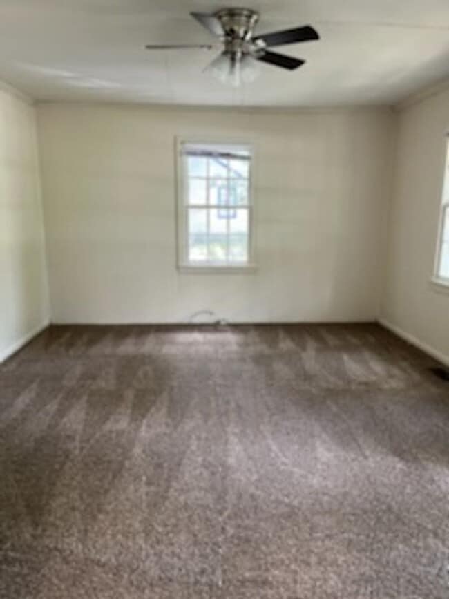 Photo - 3908 N Linden Dr