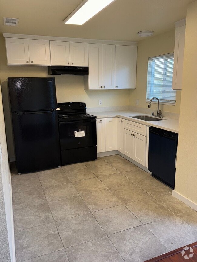 Building Photo - 4041 22nd St Unit 4041 22nd Street  3 Rental
