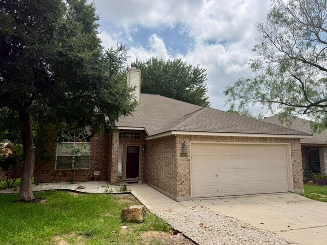 Photo - Charming Hart Ranch Rental Near Medical Center | Loft, Balcony & Mature Trees!
