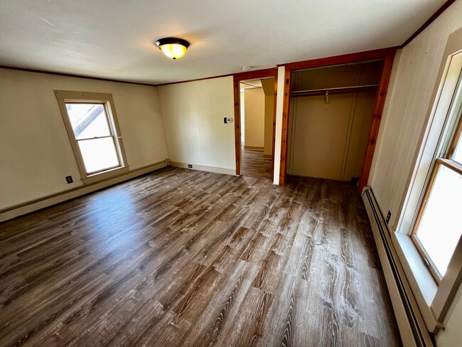 49 Chestnut St Unit 2