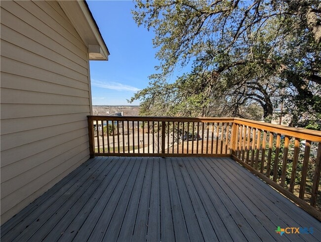 Photo - 1270 Hillcrest Dr