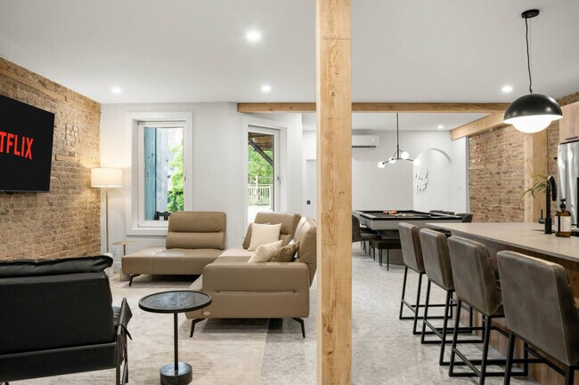 Photo - 4268 QC-335 Unit ID1257028P