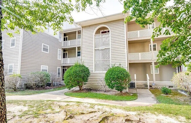 Photo - 1006 Brookhollow Dr Unit Apt 9