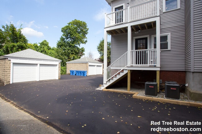 Photo - 92 Brown St Unit 1