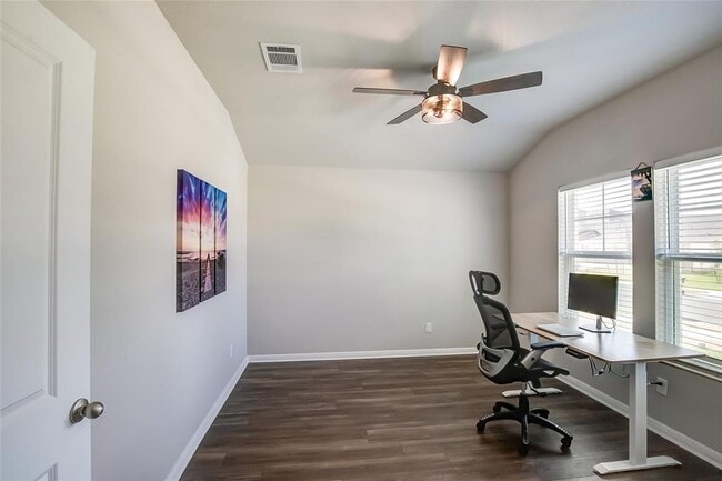 Photo - 403 Grapefruit Rd