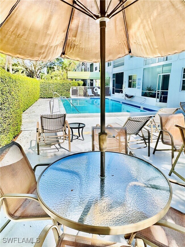 Photo - 72 7th St S Unit 306