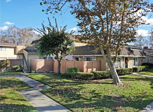 Building Photo - 16902 Chaparral Ave Rental