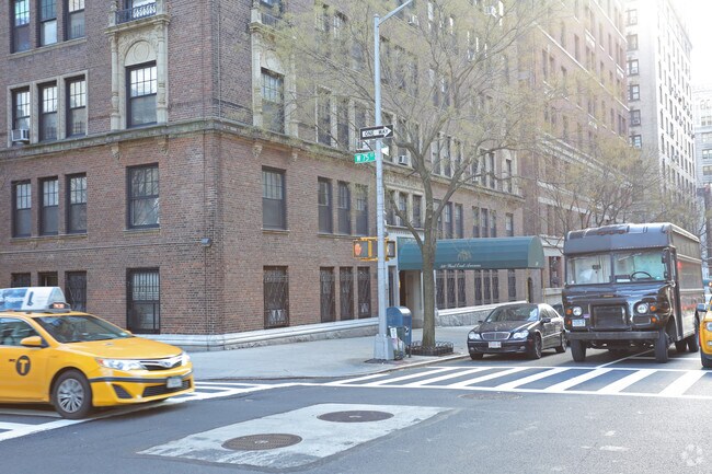 Photo - 310 West End Ave