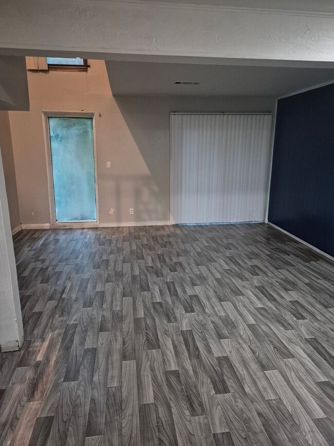 Photo - 5110 S Delaware Pl Unidad 1
