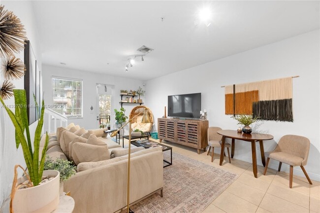 Photo - 1030 SW 147th Ave