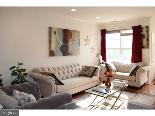 Photo - 8 Stafford Dr