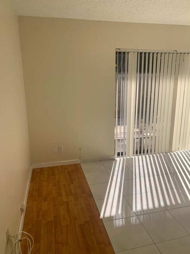 Photo - 1620 Forest Lakes Cir Unidad 1