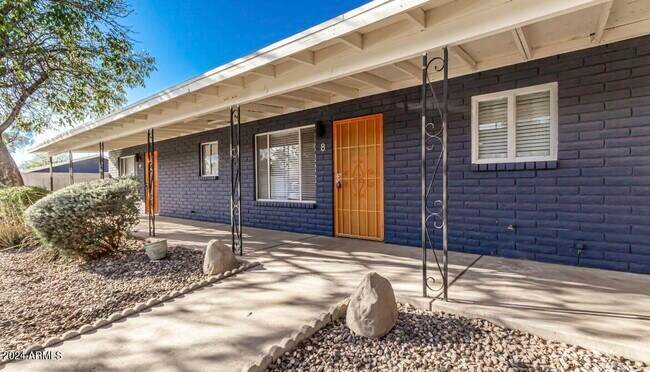 Photo - 1826 N 51st St