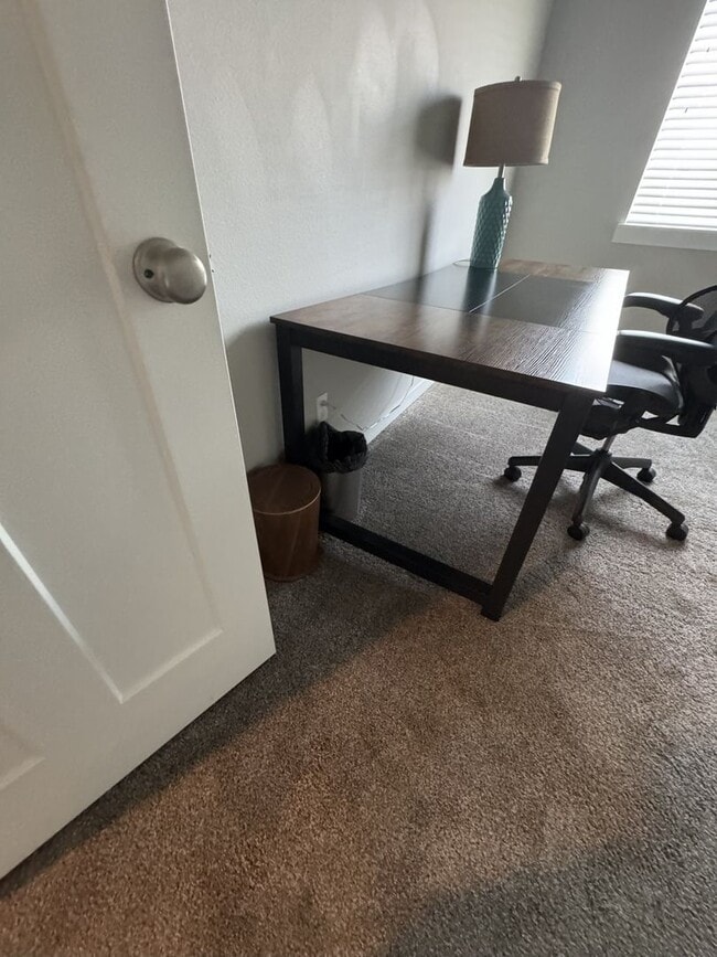 Photo - Furnished Hermiston Rental