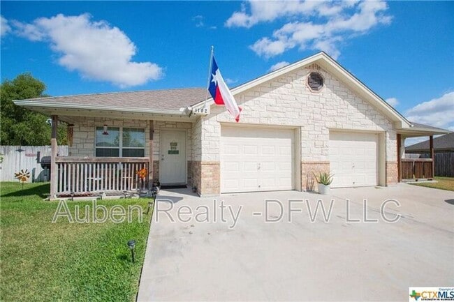Building Photo - 1102 Leah Dr Unit A Rental