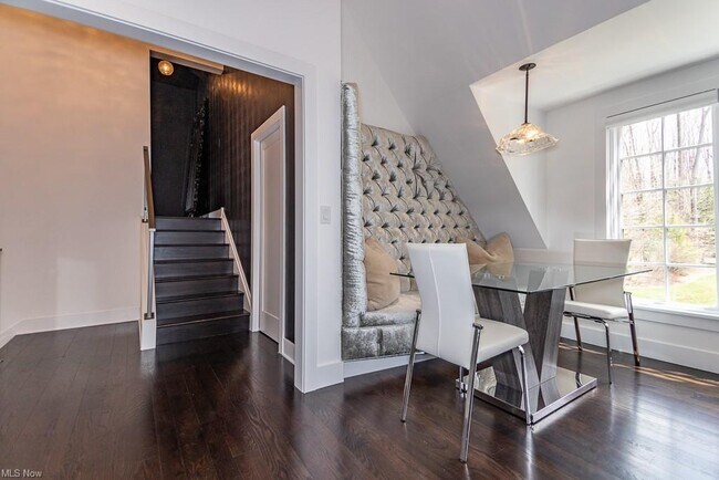 Photo - 14398 County Line Rd