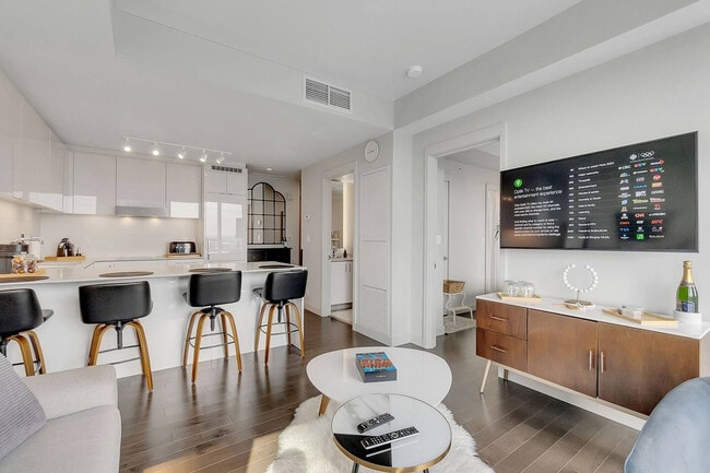 Photo - 10360-10102 102 St NW Unit SI FL54-ID1564634P