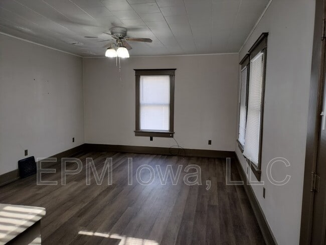 Photo - 1125 Ackermant St