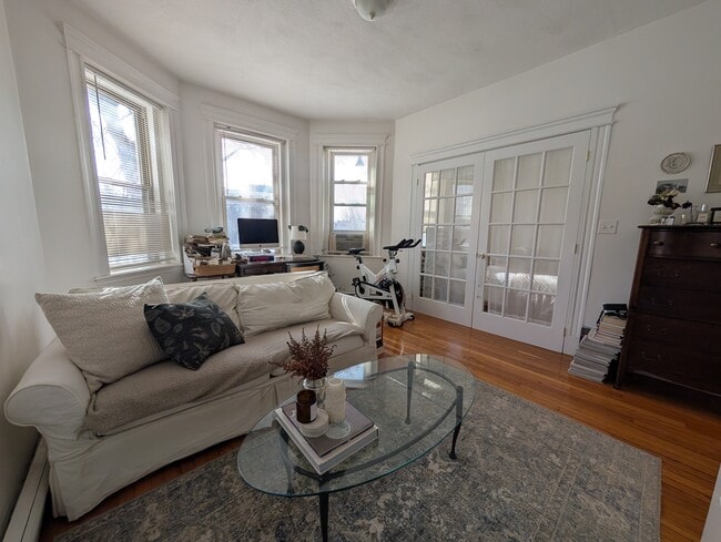 Photo - 1673 Commonwealth Ave Unit 1